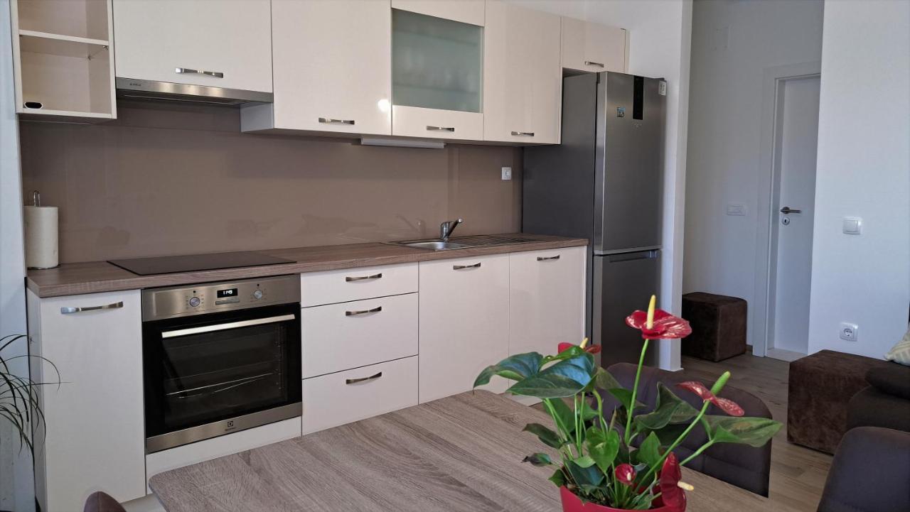 Holiday Apartman Kaštela Εξωτερικό φωτογραφία