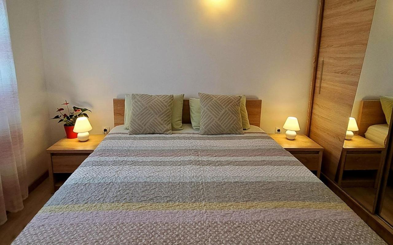 Holiday Apartman Kaštela Εξωτερικό φωτογραφία